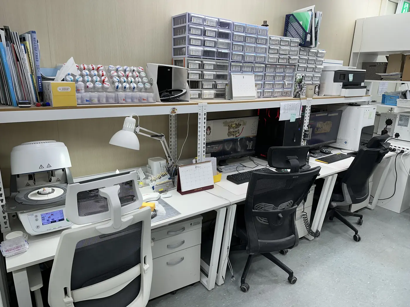 In-house digital dental lab